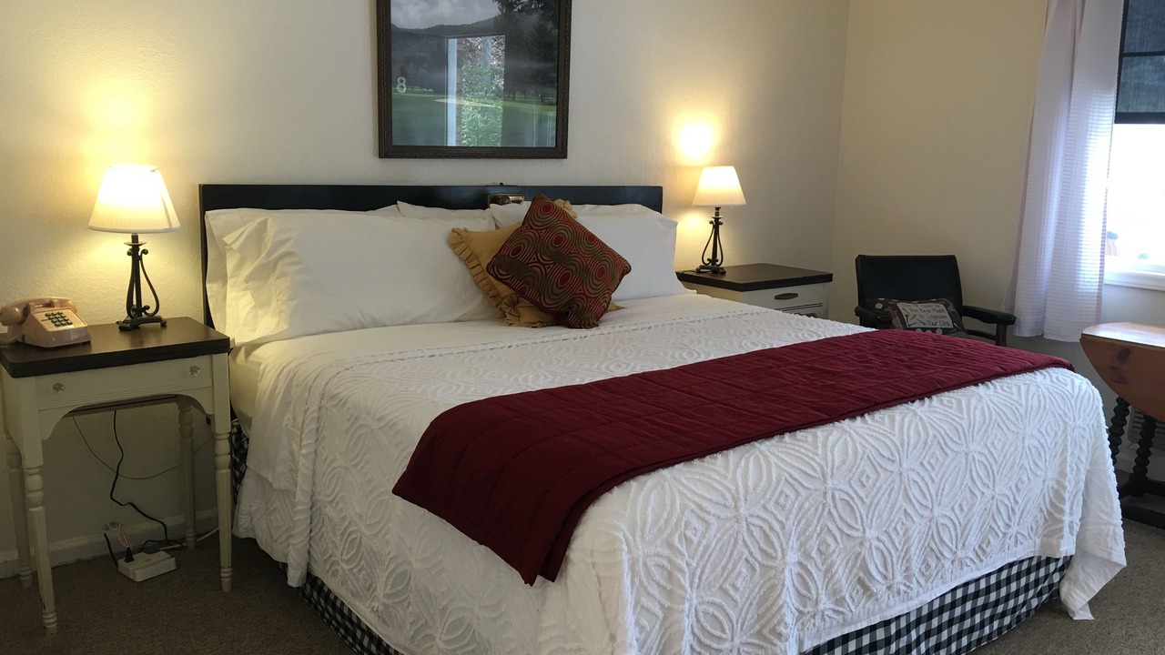 Photo of Bedroom in Maggie Valley