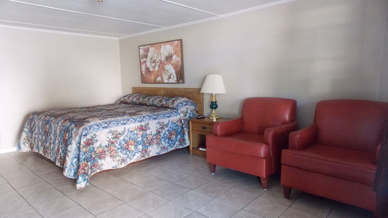 Photo of Bedroom in Maggie Valley