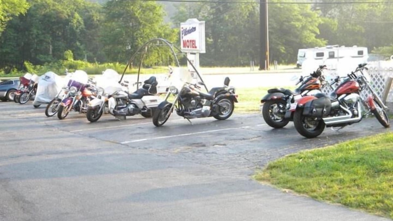 Photo of Others in Maggie Valley