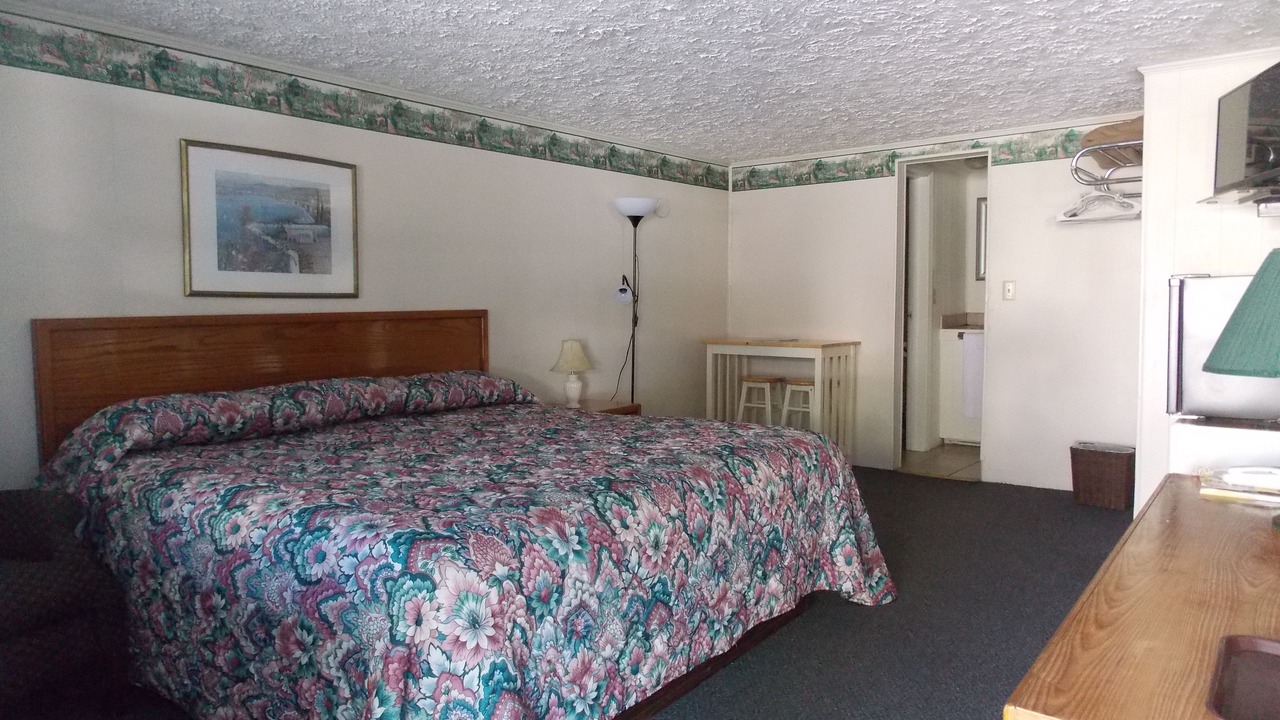 Photo of Bedroom in Maggie Valley