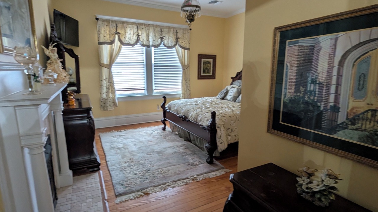 Photo of Bedroom in Benson