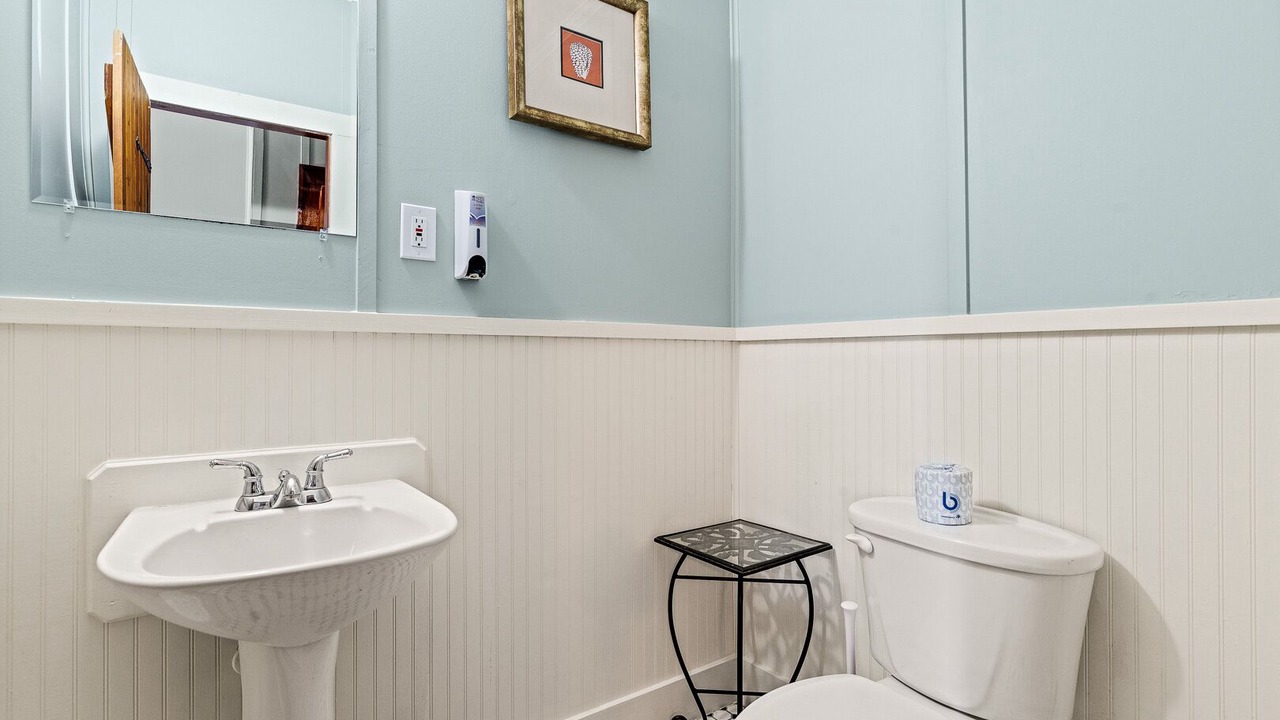 Photo of Bathroom in Nags Head
