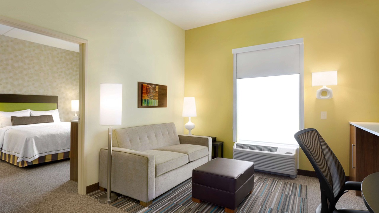Photo of Livingroom in Executive Park
