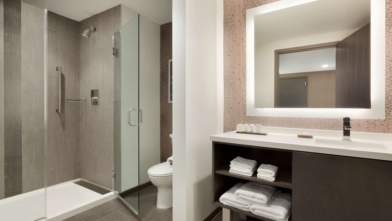 Photo of Bathroom in Second Ward