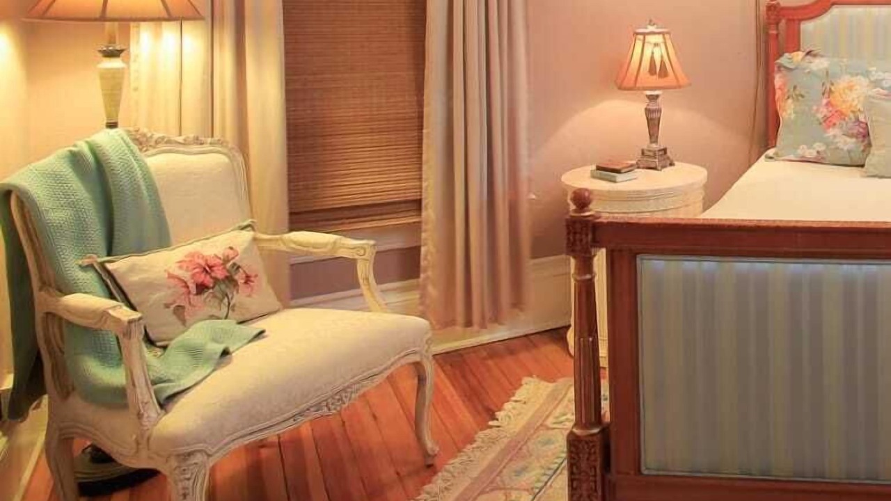 Photo of Bedroom in Historic Montford