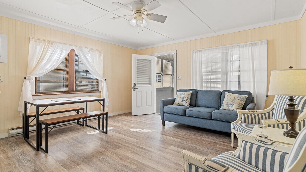 Photo of Livingroom in Nags Head