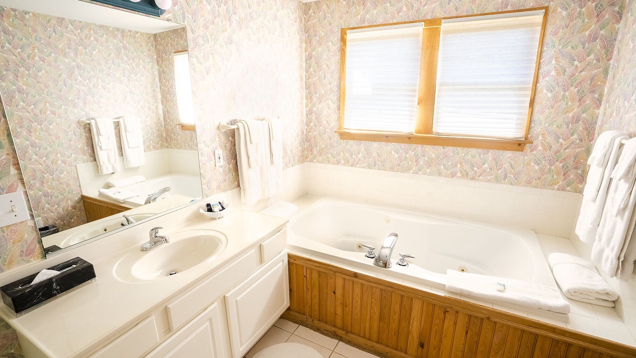 Photo of Bathroom in Ocracoke