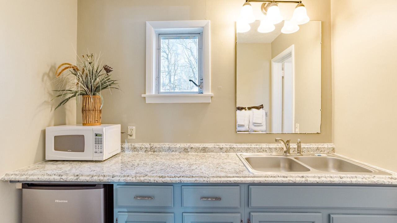 Photo of Bathroom in Laurel Park
