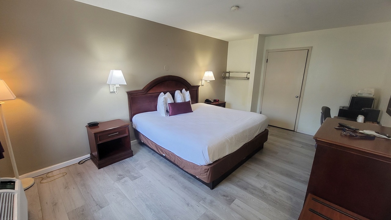 Photo of Bedroom in Jonesville