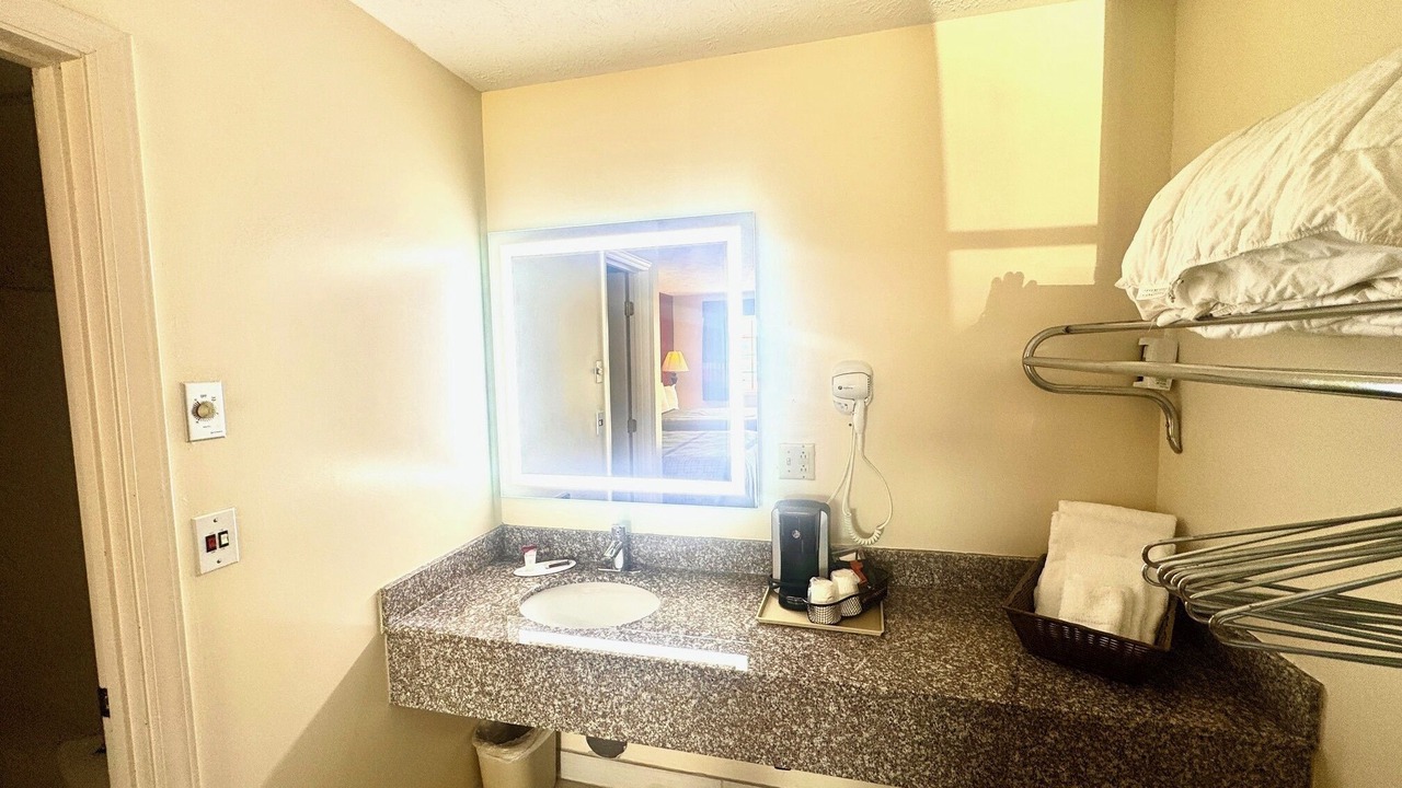 Photo of Bathroom in Dobson
