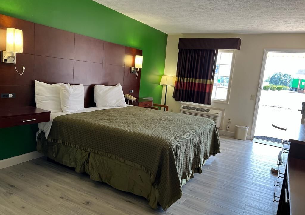 Photo of Bedroom in Dobson