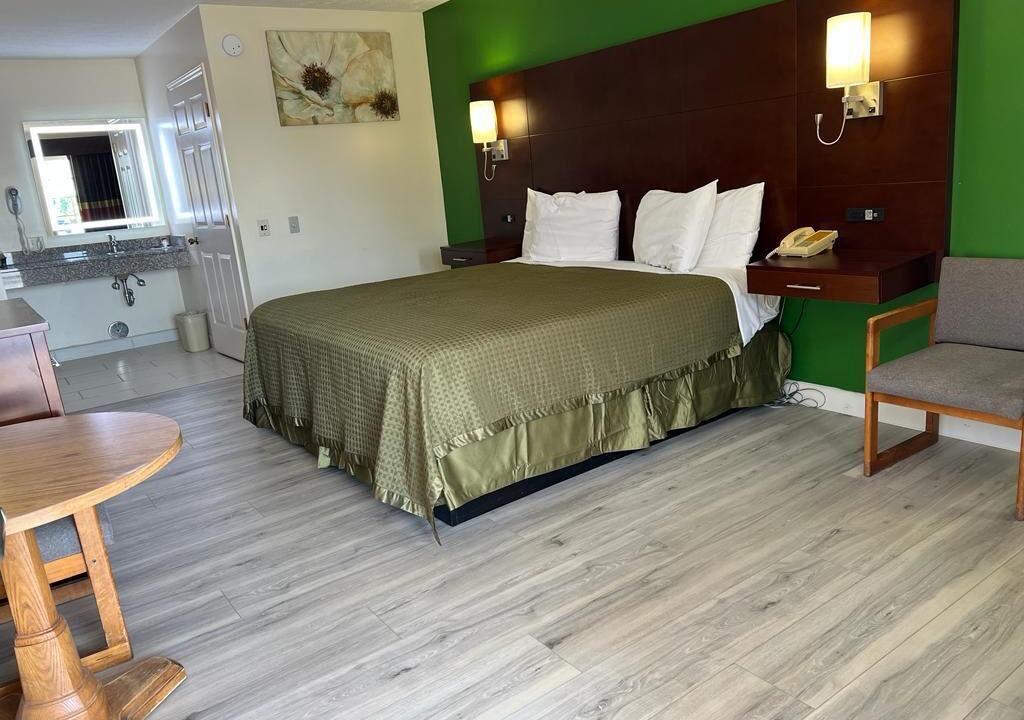Photo of Bedroom in Dobson