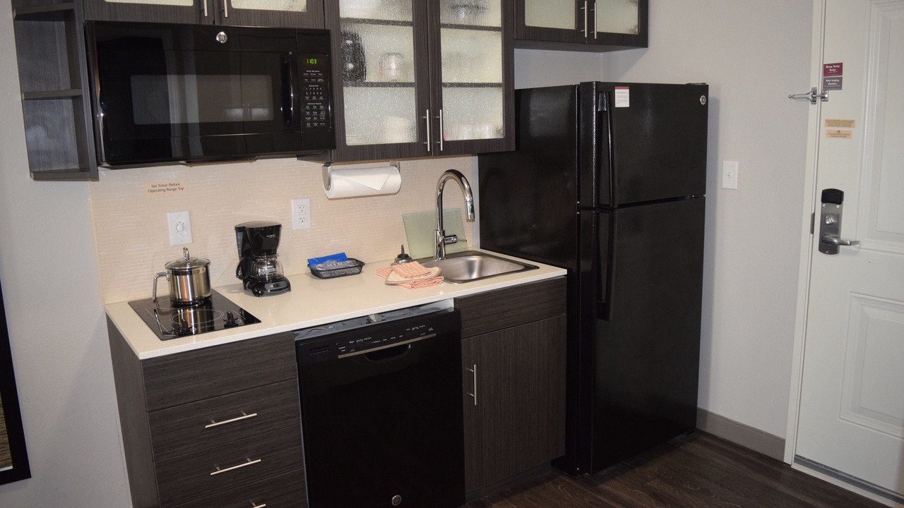 Photo of Kitchen in Metrocenter - North Rhodes Park