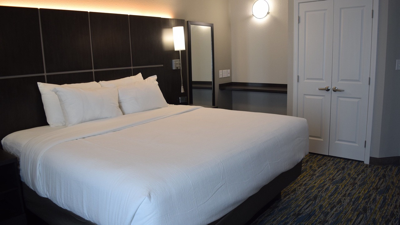 Photo of Bedroom in Metrocenter - North Rhodes Park