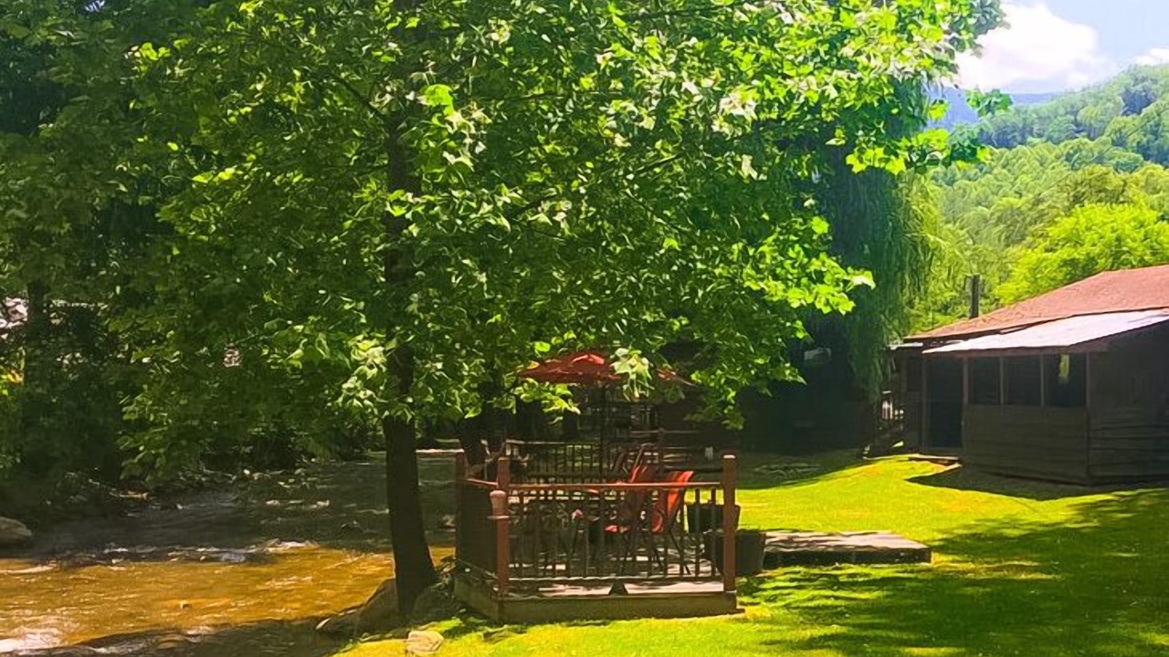 Photo of Outdoor in Maggie Valley