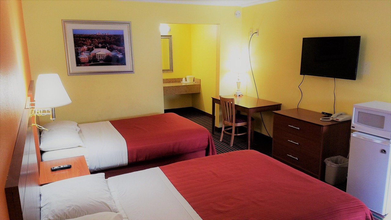 Photo of Bedroom in Troy