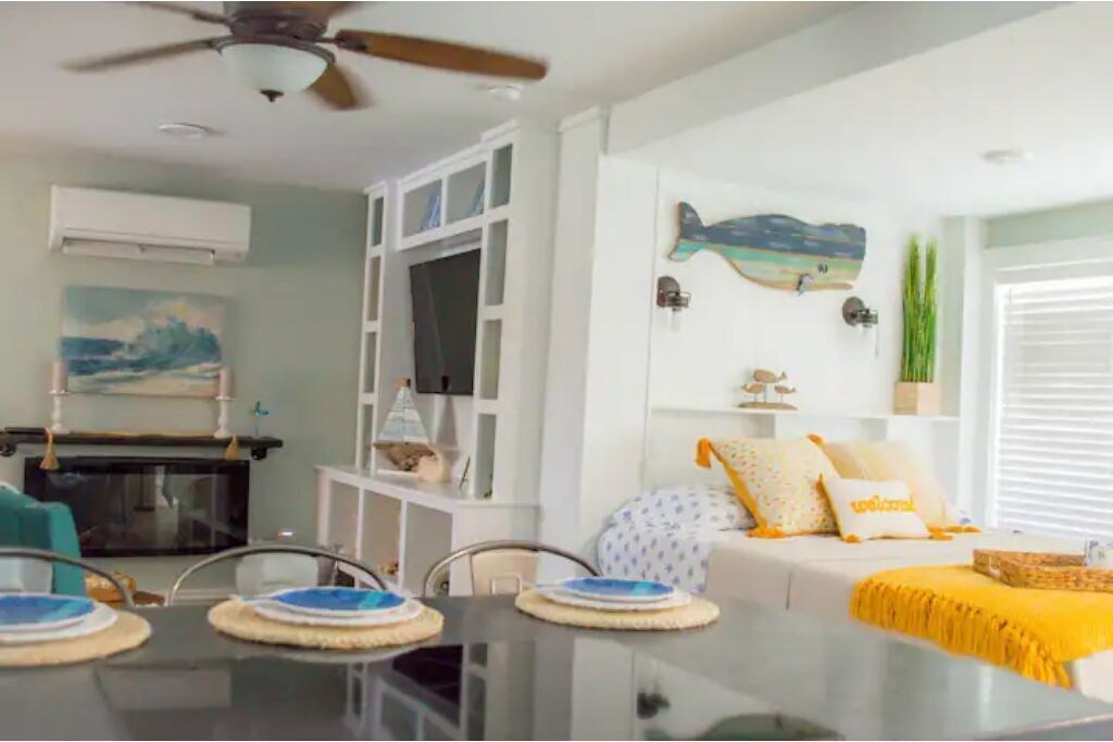 Photo of Livingroom in Harkers Island