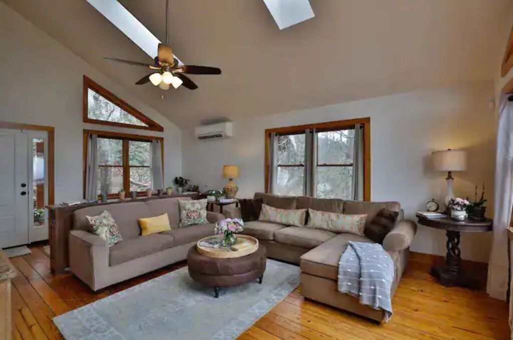 Photo of Livingroom in Zirconia