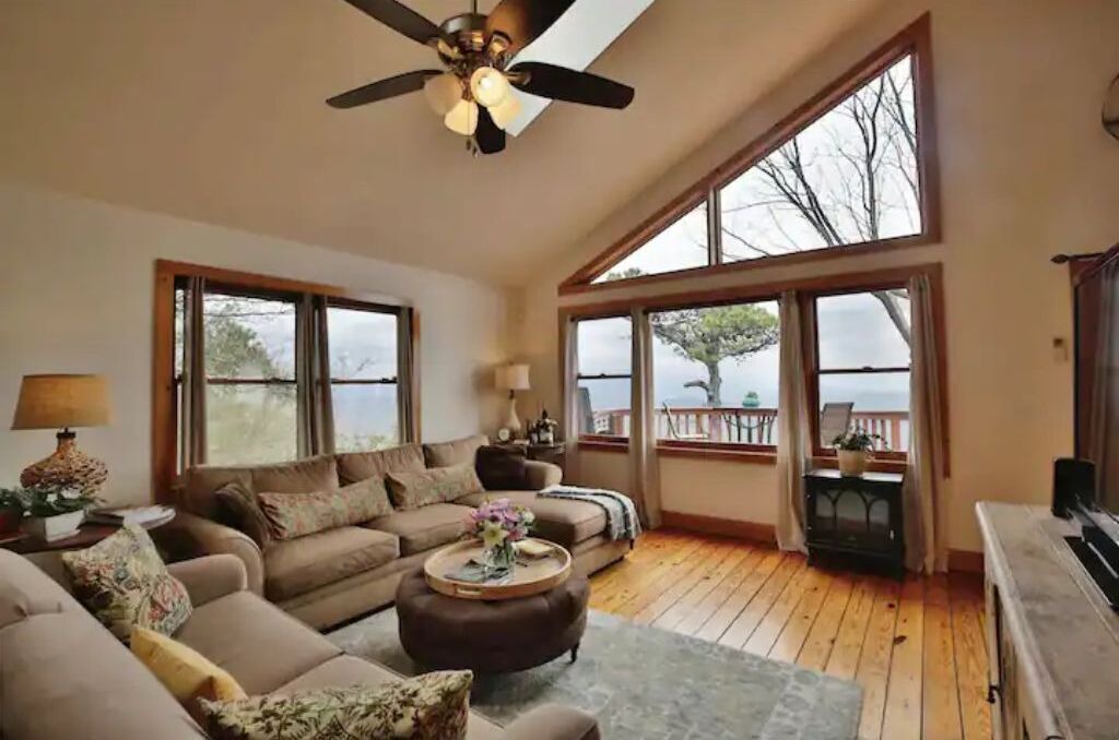 Photo of Livingroom in Zirconia