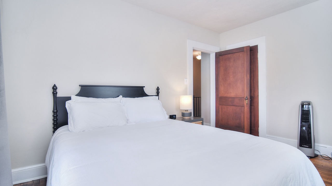 Photo of Bedroom in Shelby