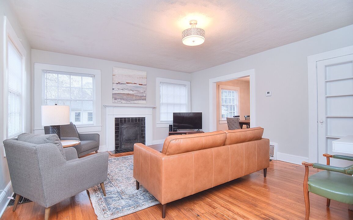 Photo of Livingroom in Shelby