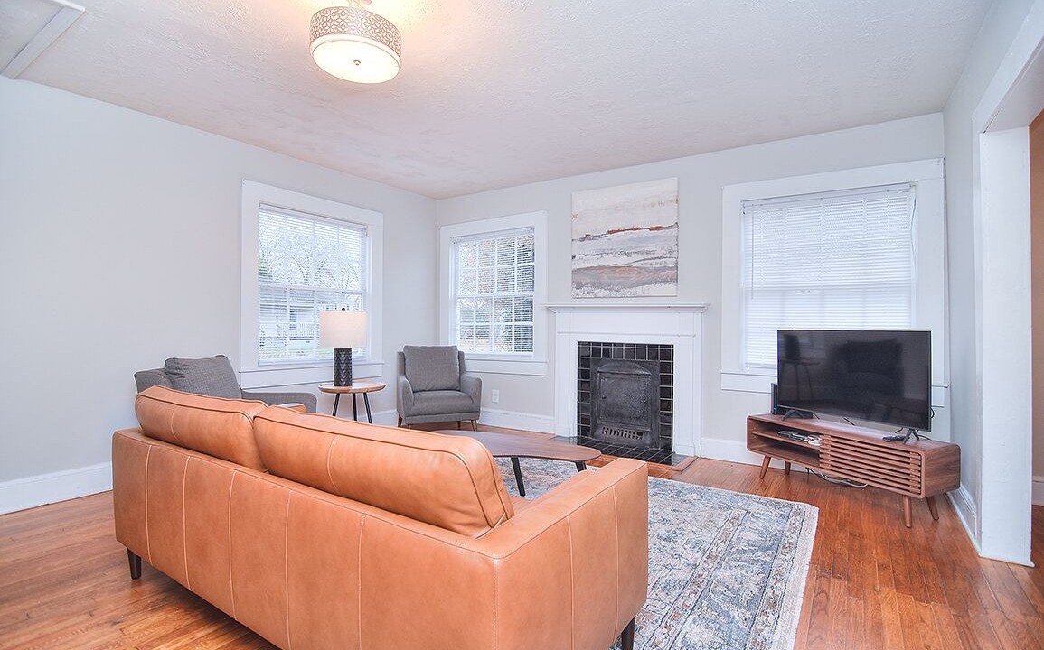 Photo of Livingroom in Shelby