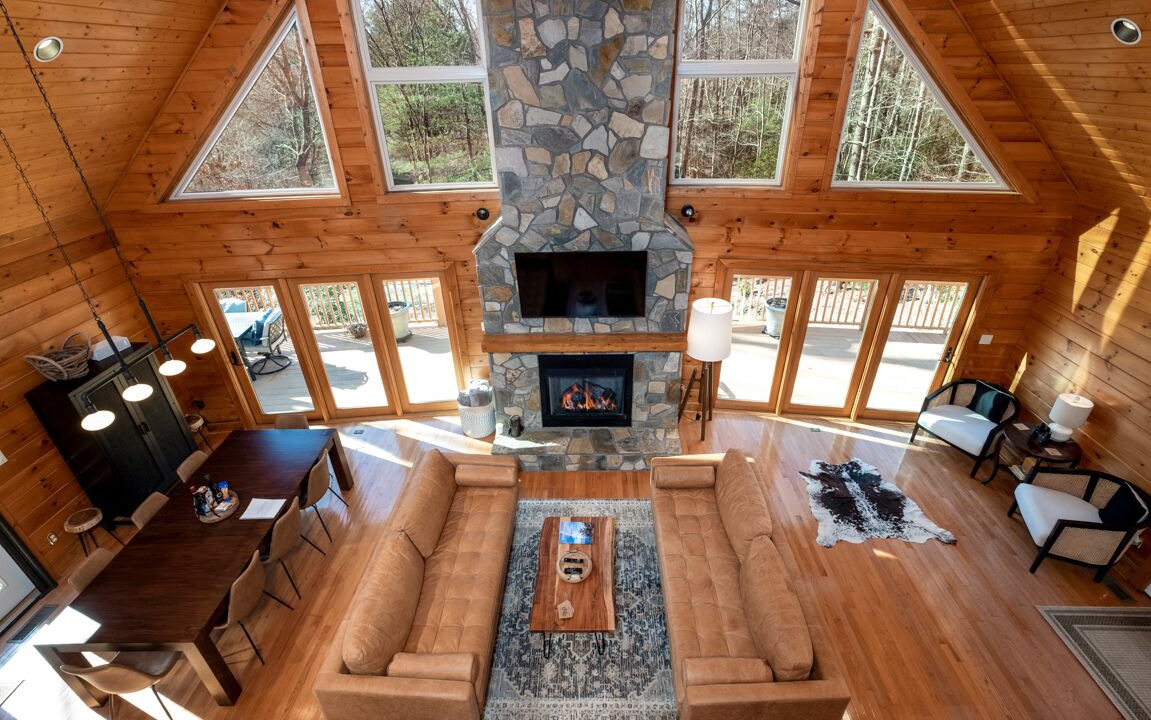 Photo of Livingroom in Brevard