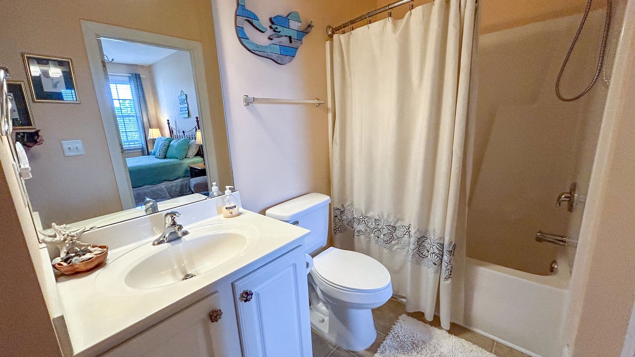 Photo of Bathroom in Carolina Yacht Landing