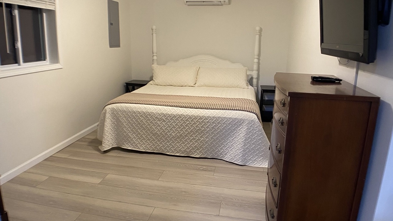 Photo of Bedroom in Hendersonville