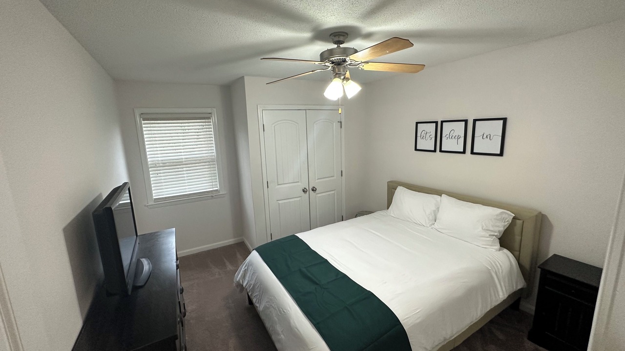 Photo of Bedroom in High Point