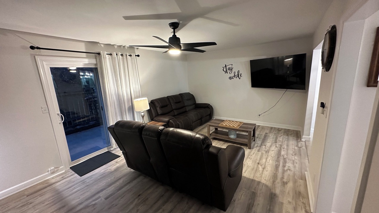 Photo of Livingroom in High Point
