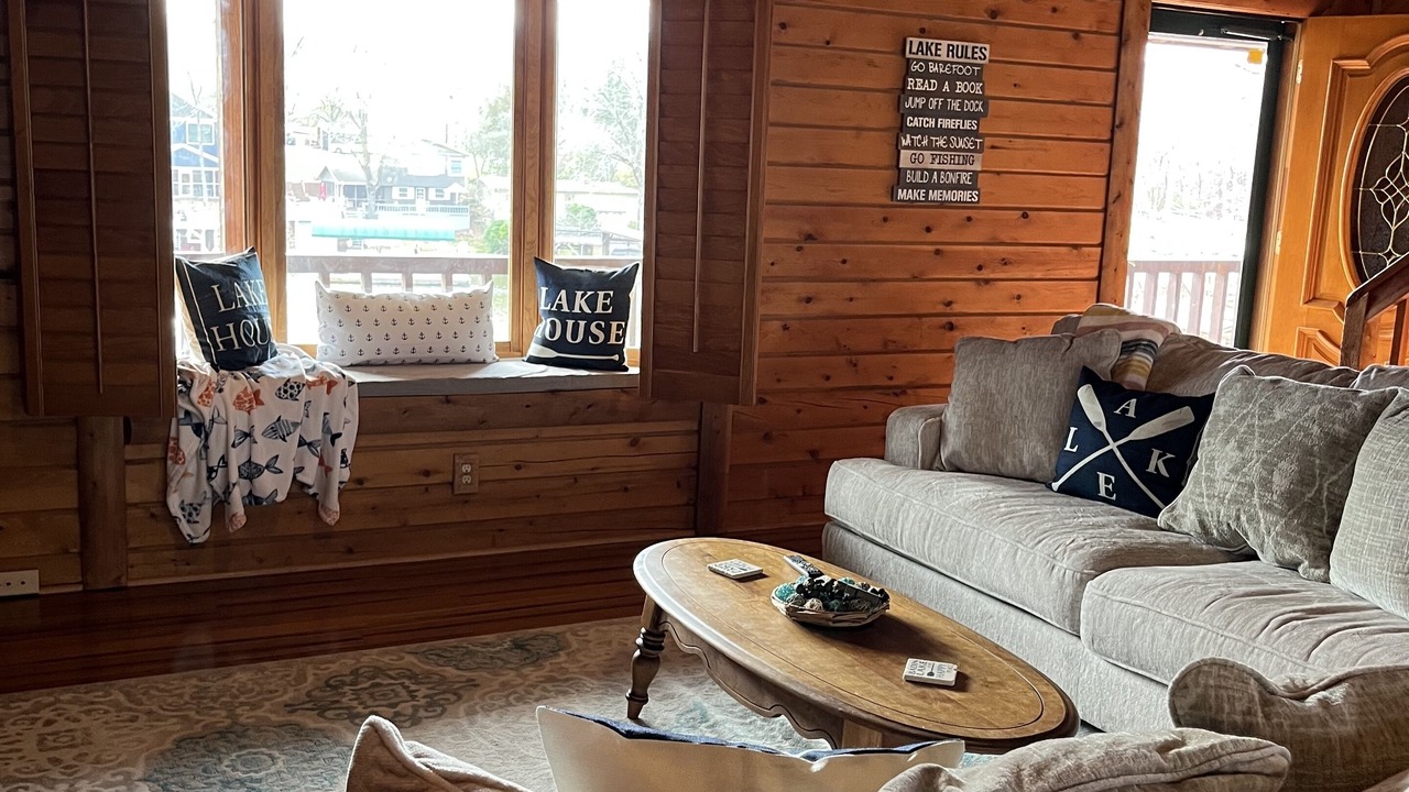 Photo of Livingroom in New London