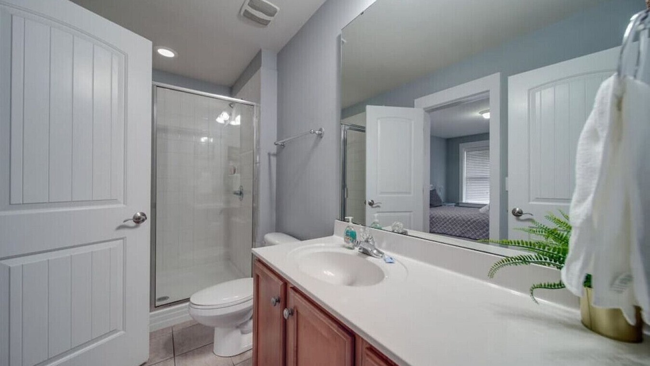 Photo of Bathroom in Wesley Heights