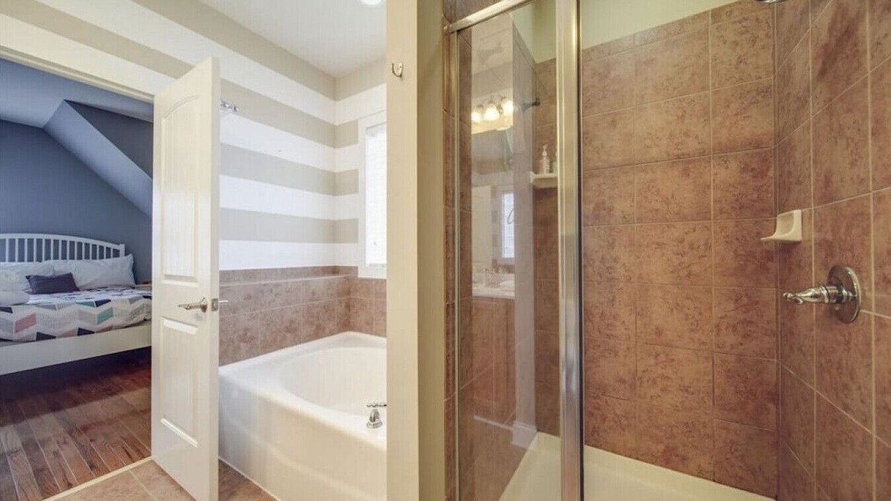 Photo of Bathroom in Wesley Heights