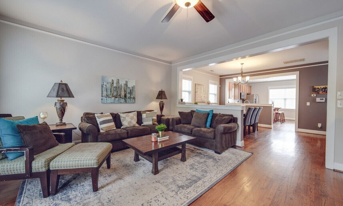 Photo of Livingroom in Wesley Heights
