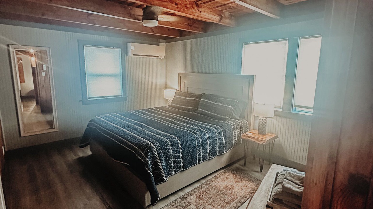 Photo of Bedroom in Colington
