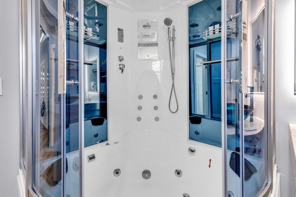 Photo of Bathroom in Villa Heights