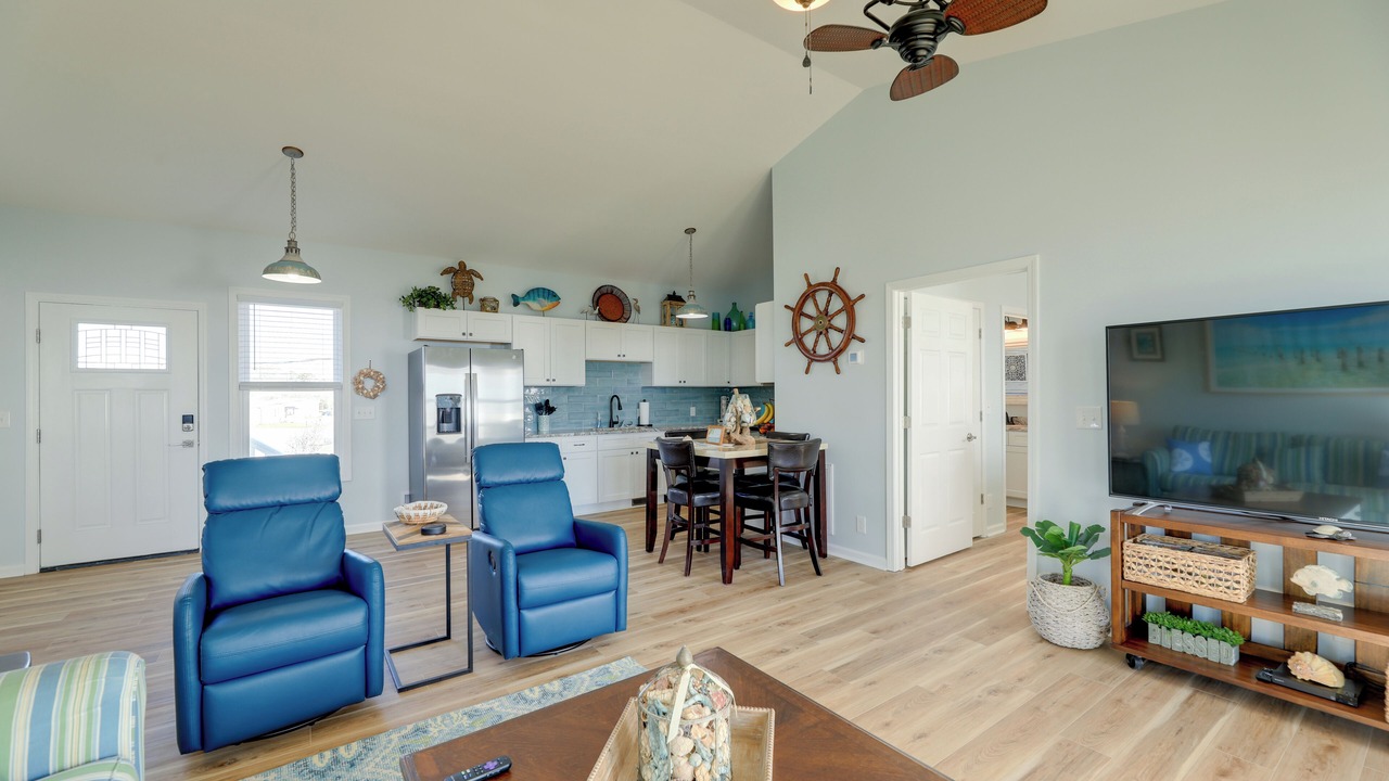 Photo of Livingroom in Harkers Island