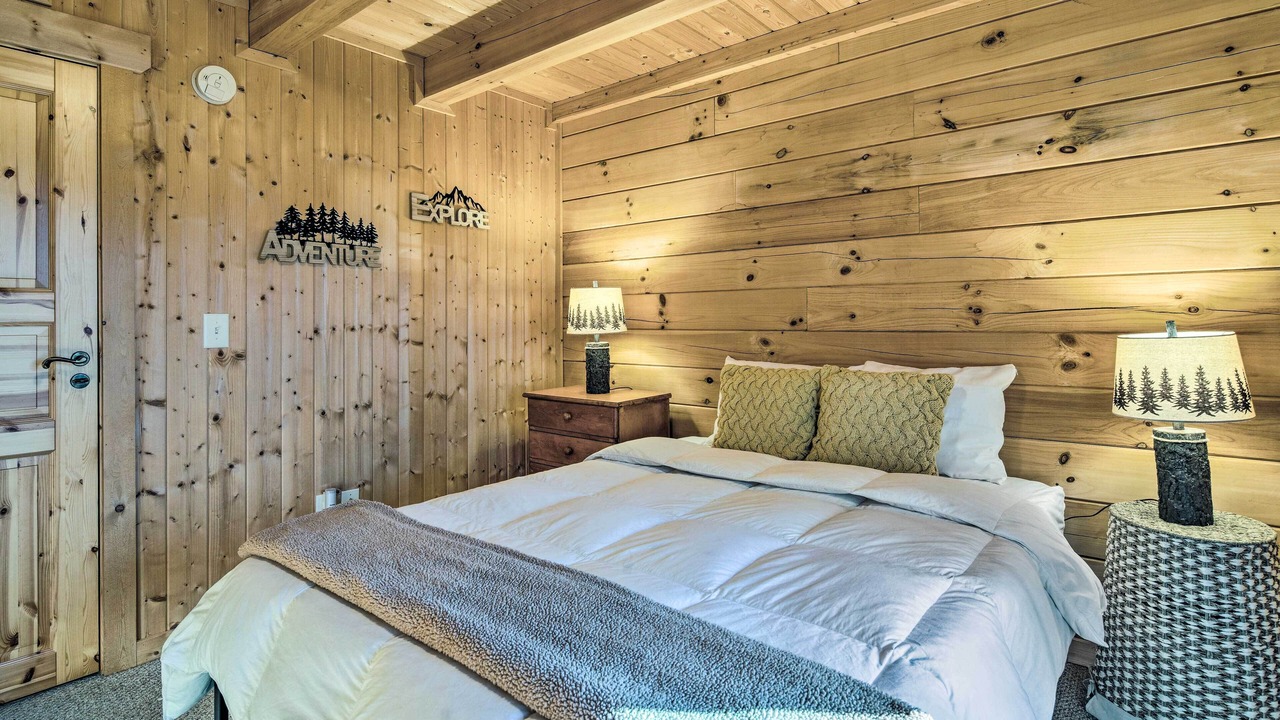 Photo of Bedroom in Sweetbriar Farms
