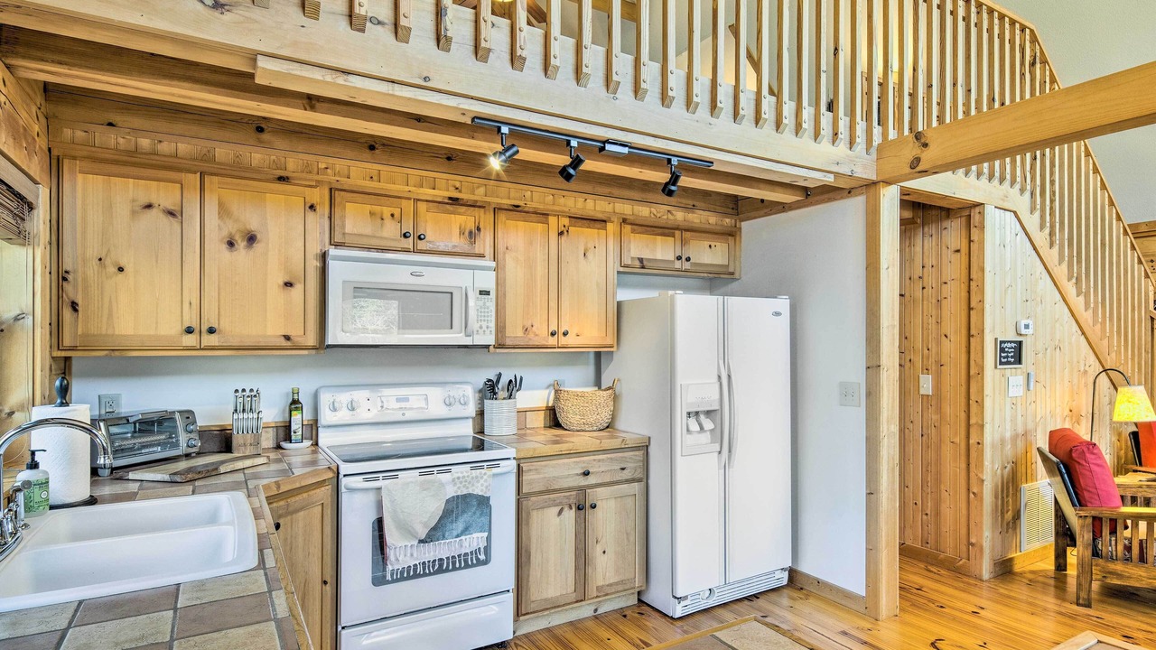 Photo of Kitchen in Sweetbriar Farms
