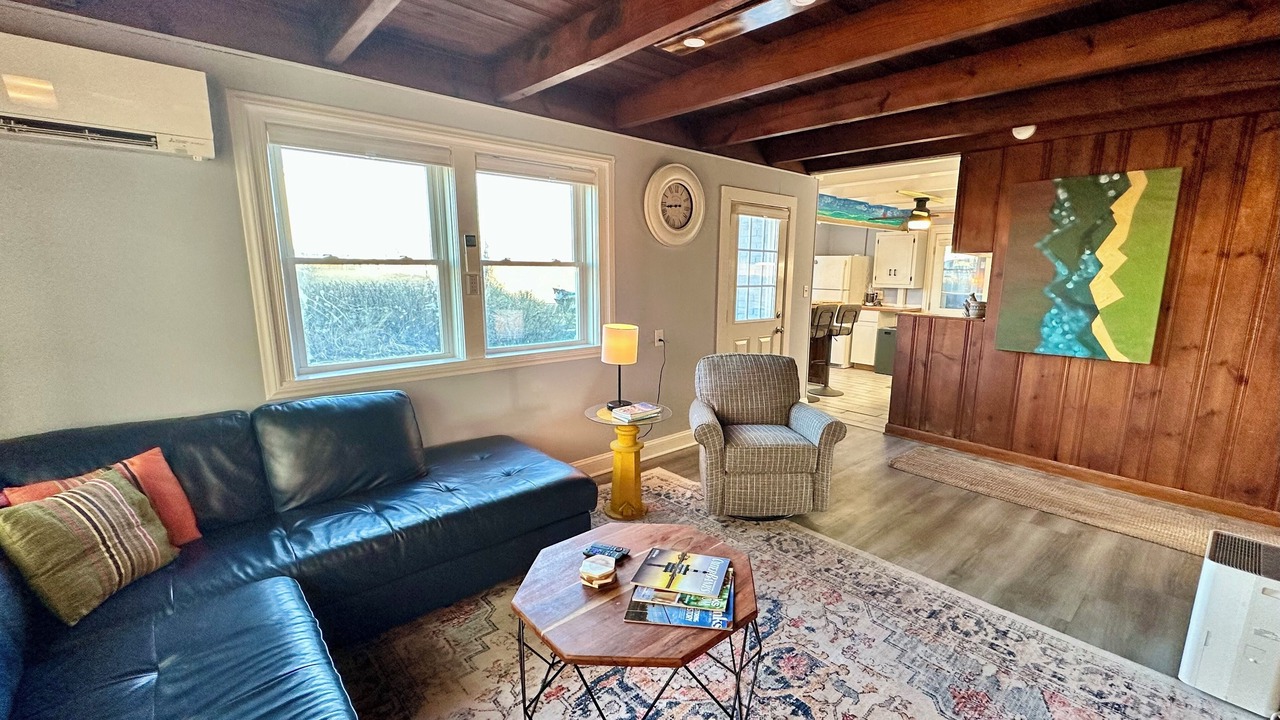 Photo of Livingroom in Colington