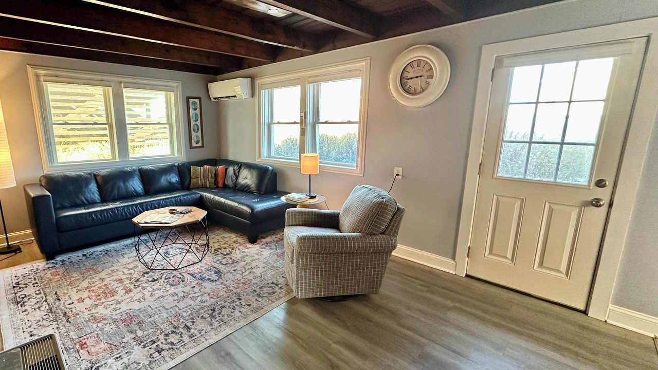Photo of Livingroom in Colington