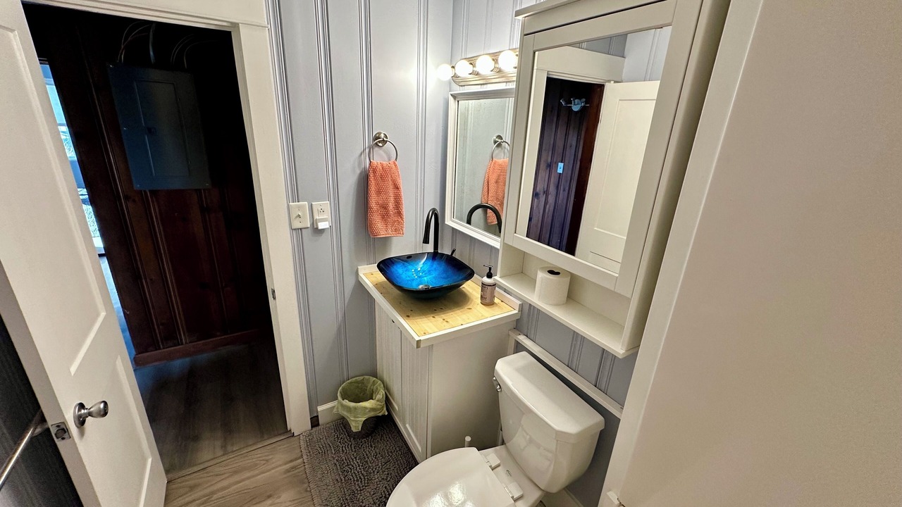 Photo of Bathroom in Colington