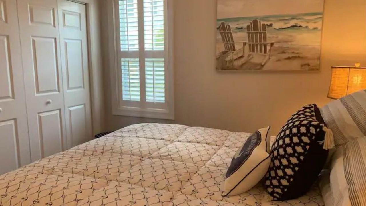 Photo of Bedroom in St. James