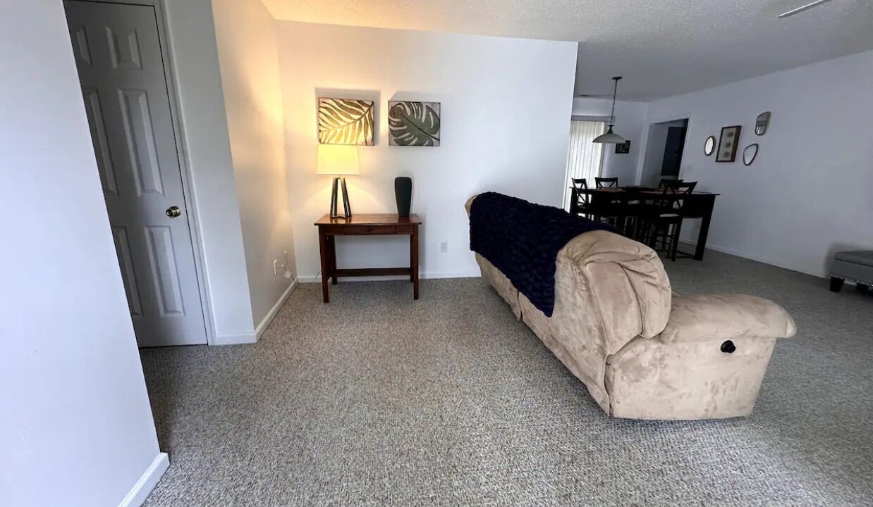 Photo of Livingroom in Manteo