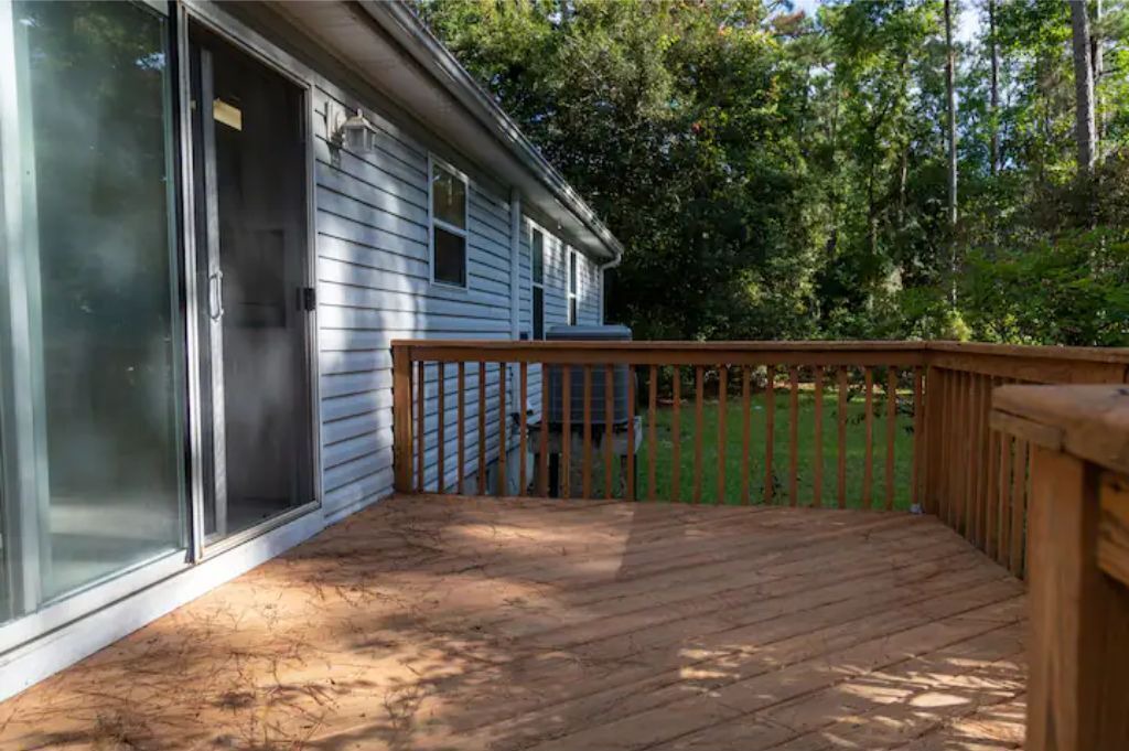 Photo of Patio Balcony in Manteo