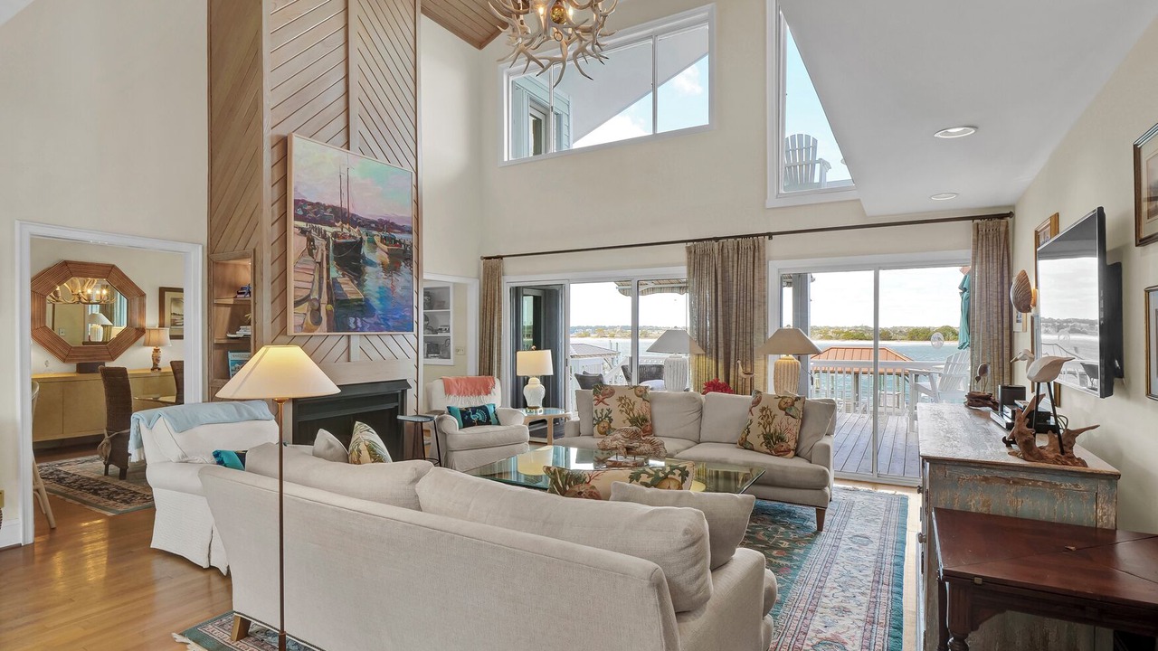 Photo of Livingroom in South End