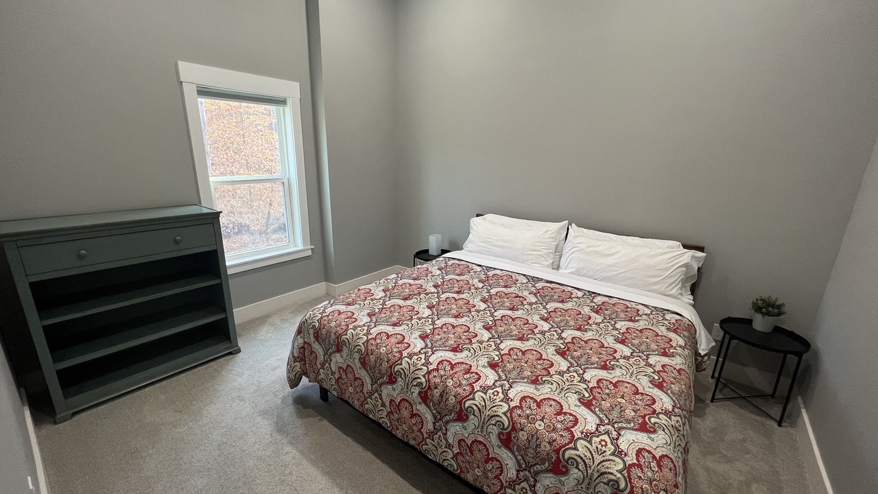 Photo of Bedroom in Barium Springs