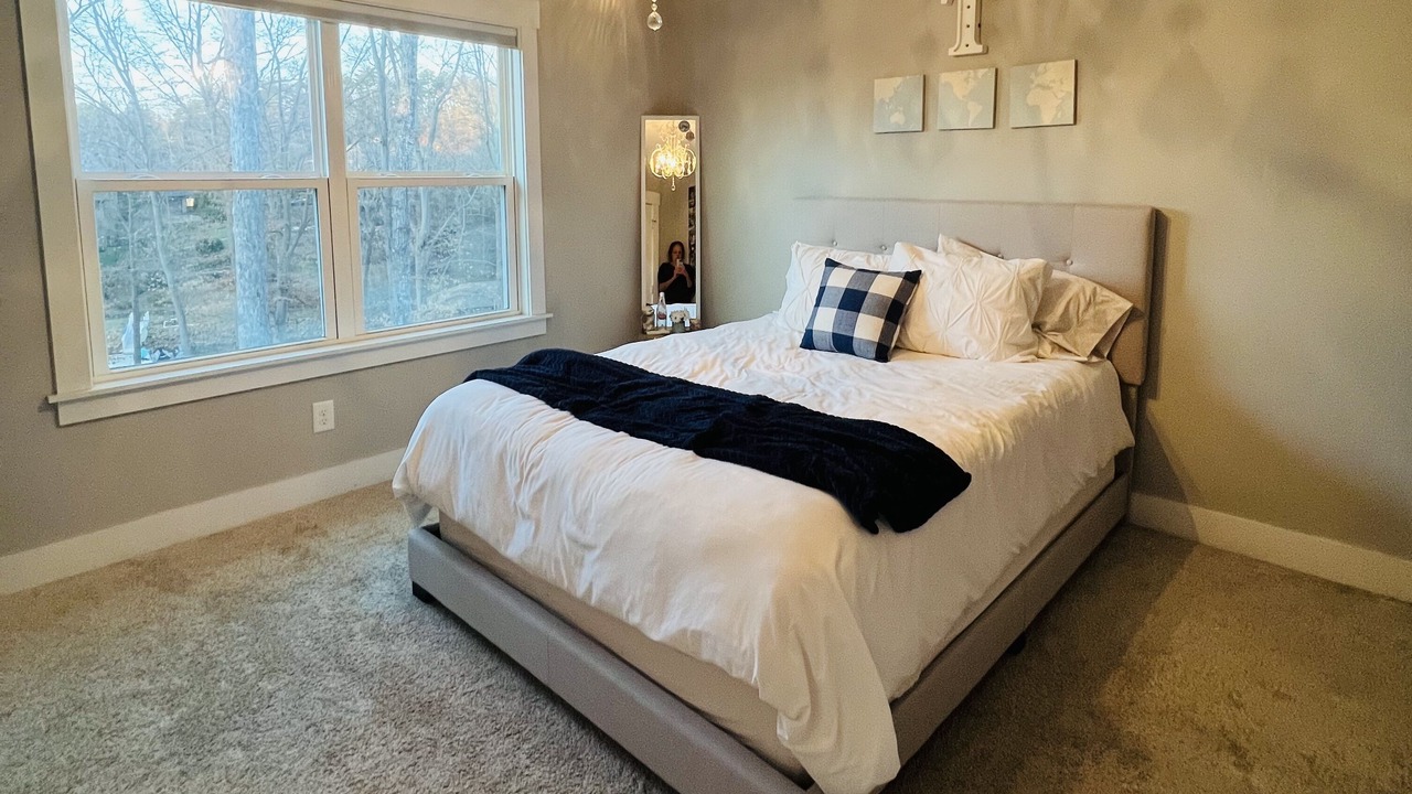 Photo of Bedroom in Barium Springs