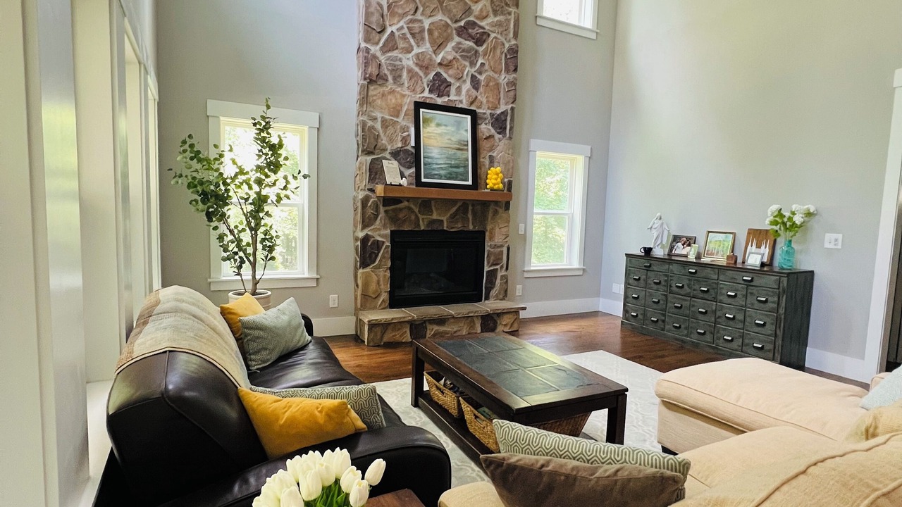 Photo of Livingroom in Barium Springs